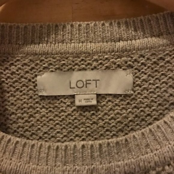 Tan Crew Neck Cable Knit Sweater (Loft, M) - Picture 5 of 5